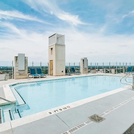 Frontdesk Skyhouse Apts Uptown Charlotte Lejlighed Eksteriør billede