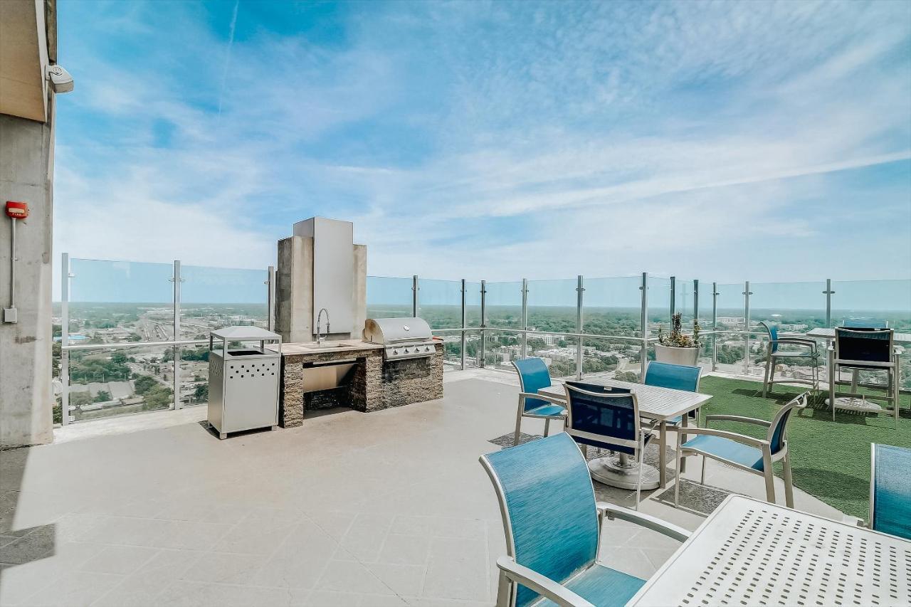Frontdesk Skyhouse Apts Uptown Charlotte Lejlighed Eksteriør billede