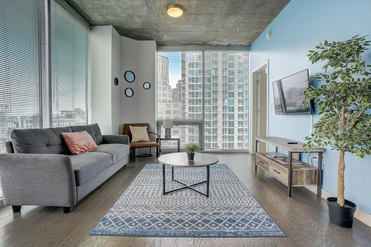 Frontdesk Skyhouse Apts Uptown Charlotte Lejlighed Værelse billede